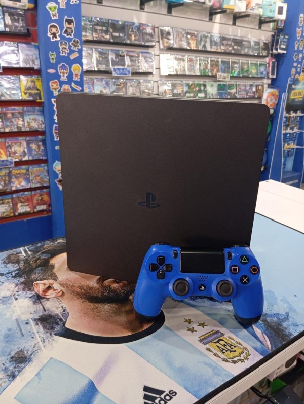 USADA Consola PS4 Slim 500 GB + Joystick Azul PS4